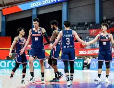 深圳男篮训练开放日；赛前官宣签约引欢呼；西甲在即；数据趋势出现新变化的简单介绍