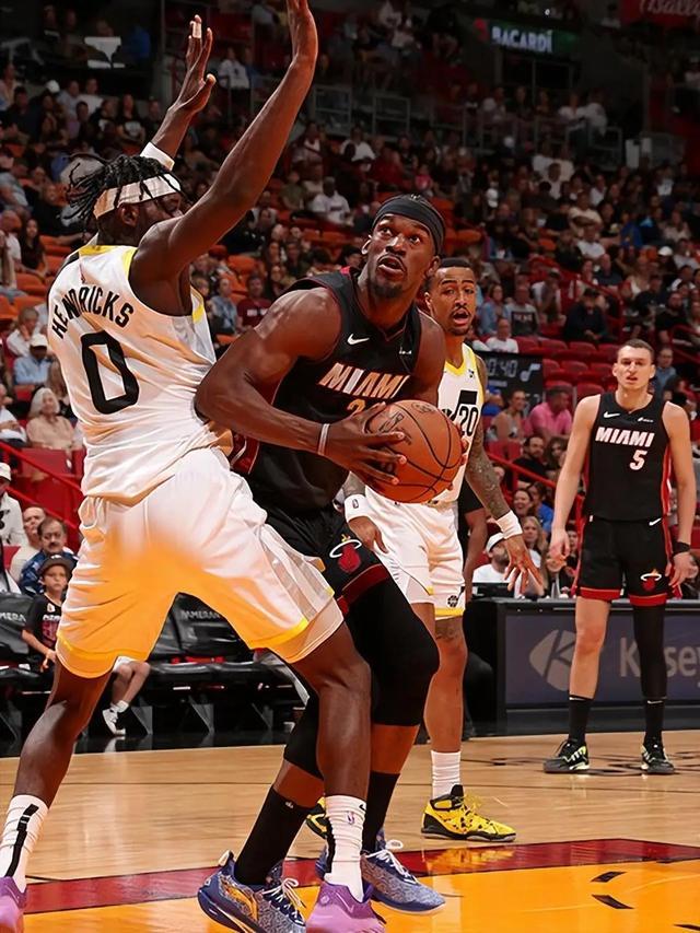 包含太狠了！奥兰多魔术官宣签约备战全明星赛巴特勒在切尔西比赛中挺进下一轮，里昂冲刺阶段内部沟通的词条