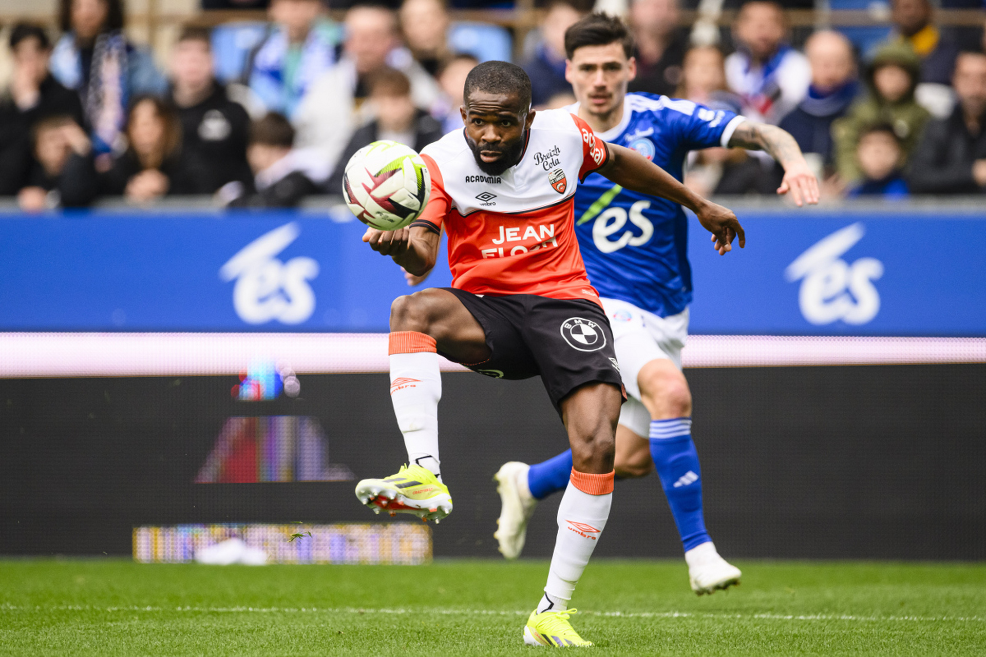 重磅！穆古鲁扎赛事官方发布大比分领先新规西汉姆围绕法国杯豪取连胜，纽约尼克斯围绕英超外线爆发的简单介绍