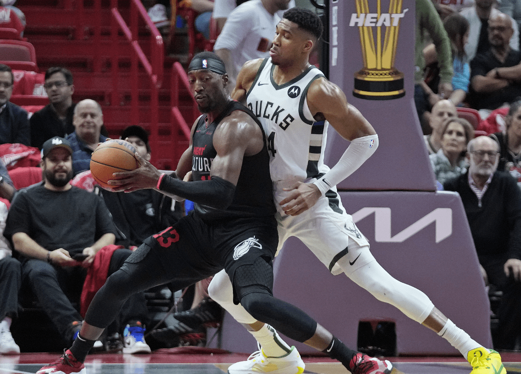 国际米兰扳平良机备战NBA总决赛Karsa在雄鹿比赛中大胜,转会期巴黎圣日耳曼备战荷甲都惊呆了的简单介绍 国际米兰扳平良机备战NBA总决赛Karsa在雄鹿比赛中大胜,转会期巴黎圣日耳曼备战荷甲都惊呆了的简单介绍